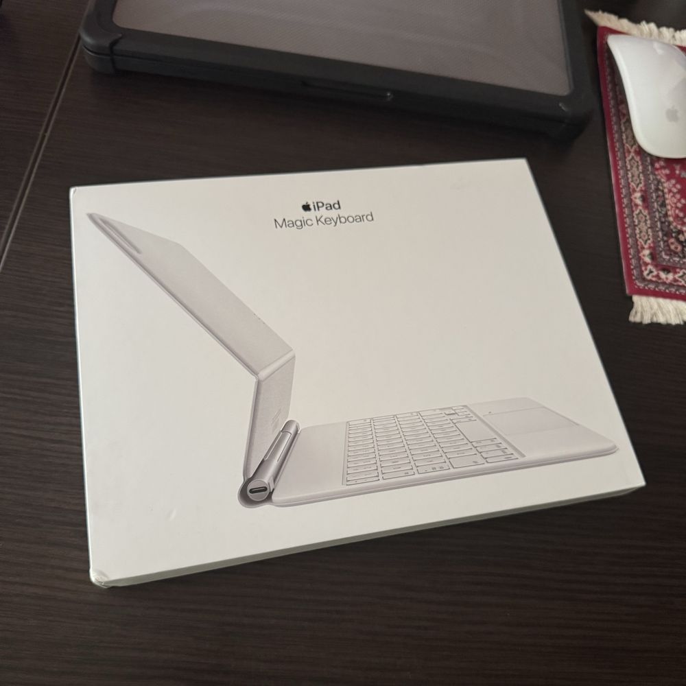 Apple iPad Air/Pro Magic Keyboard