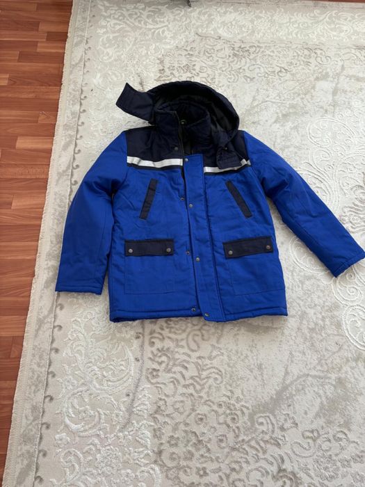 Продам зимнию спецовку
