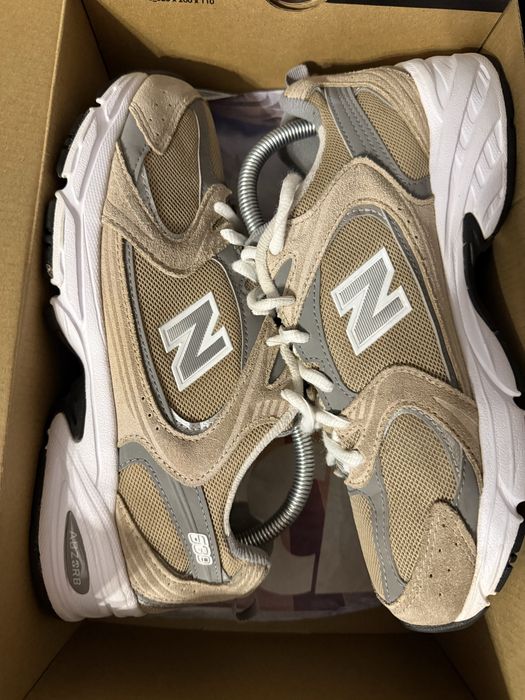 New Balance MR530