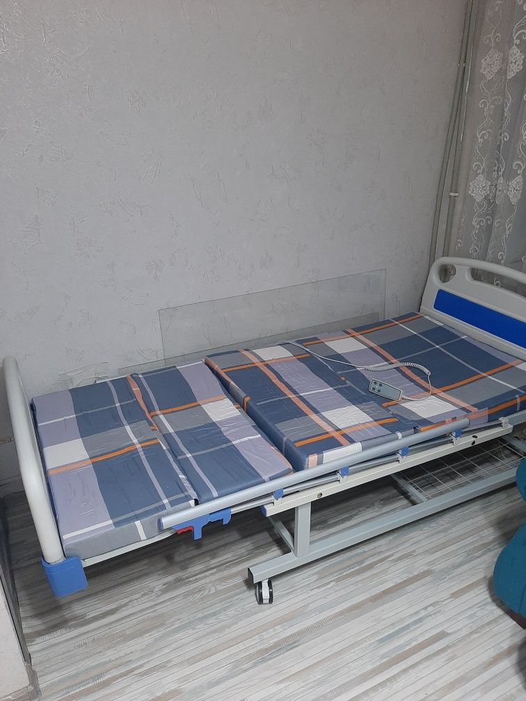 Медицинский кровать