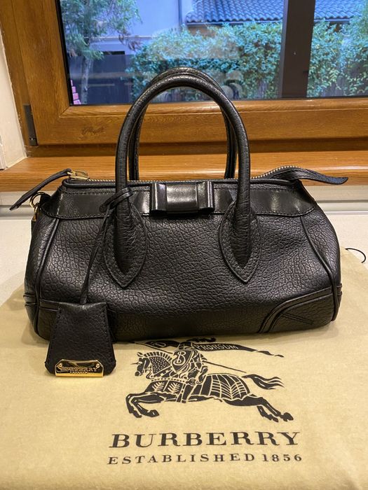 Geanta Burberry originala piele neagra