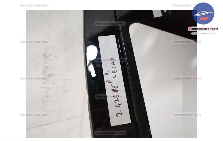 Долен Спойлер За Предна Броня Оригинален Ланд Ровер Рейндж Ровер Велар