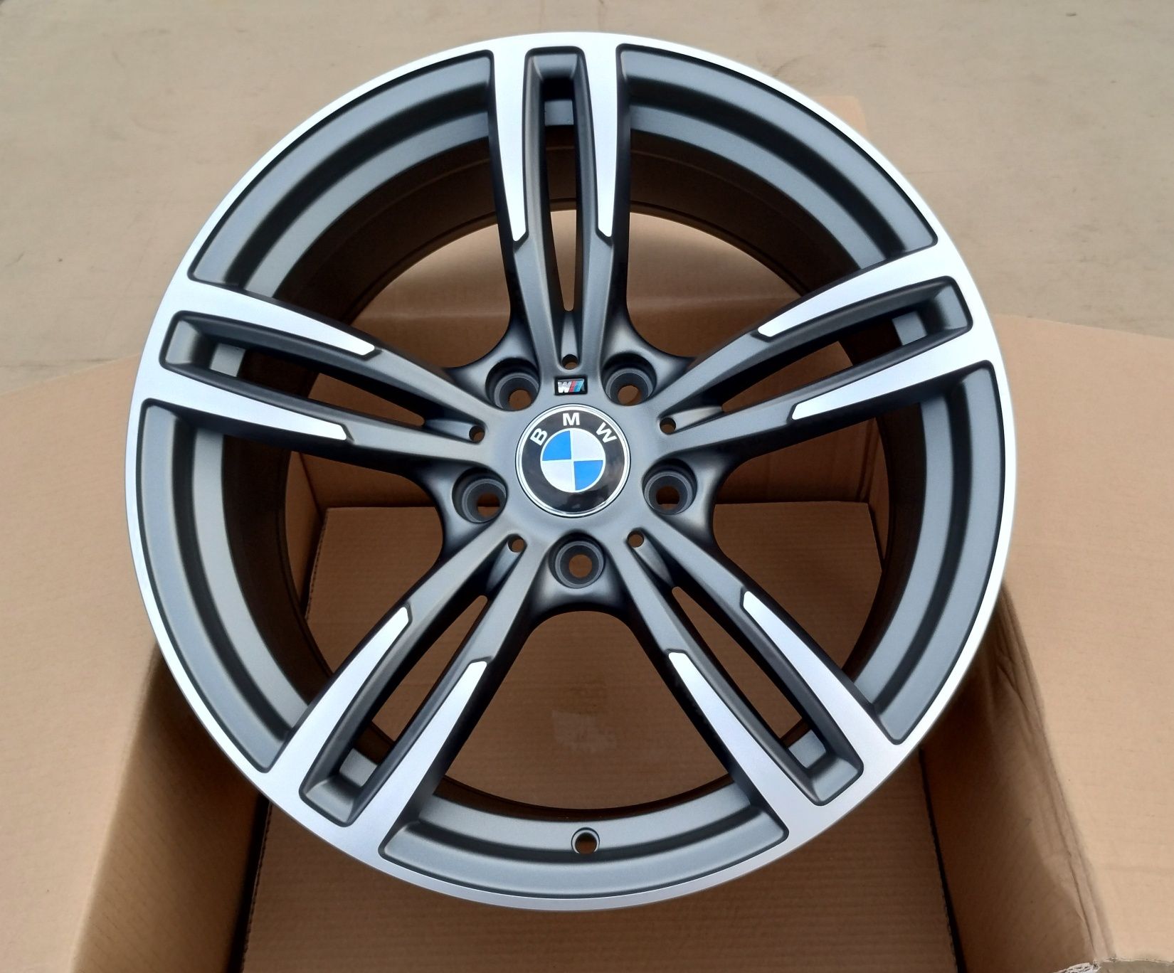 Jante R18 BMW F10 F11 e60 e61  M437 cu ET 20