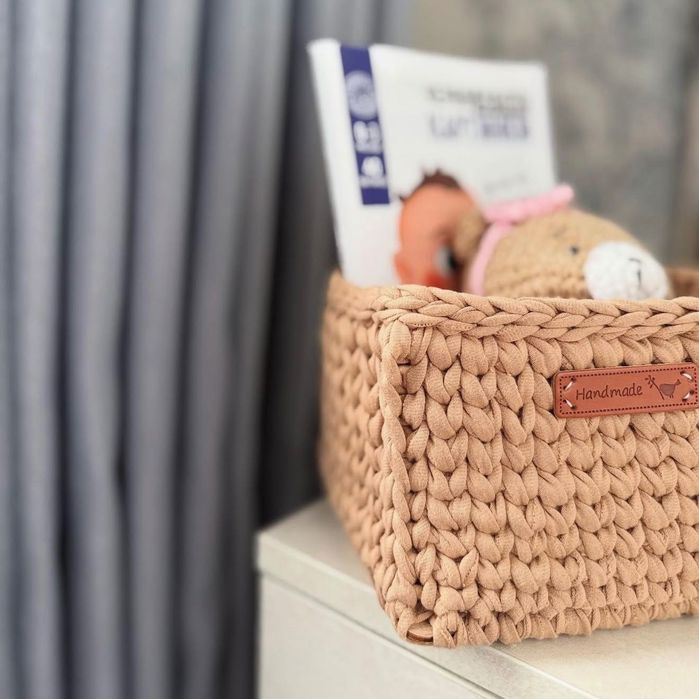 Вязаные изделия на заказ, корзины, органайзеры, игрушки, пледы..