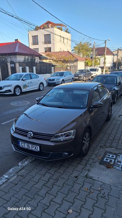VW JETTA 2013 1.6 TDI automata 172940km