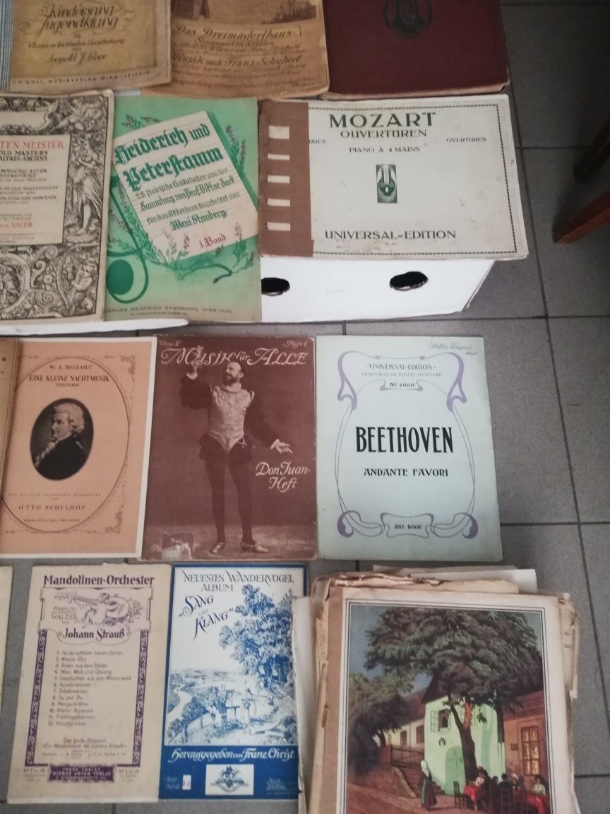 Partituri vechi de colecție