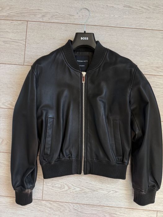 Дамско кожено яке тип бомбър Massimo Dutti