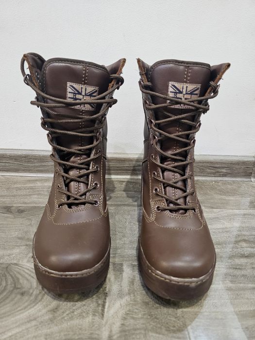 Bocanci militari nr 40!