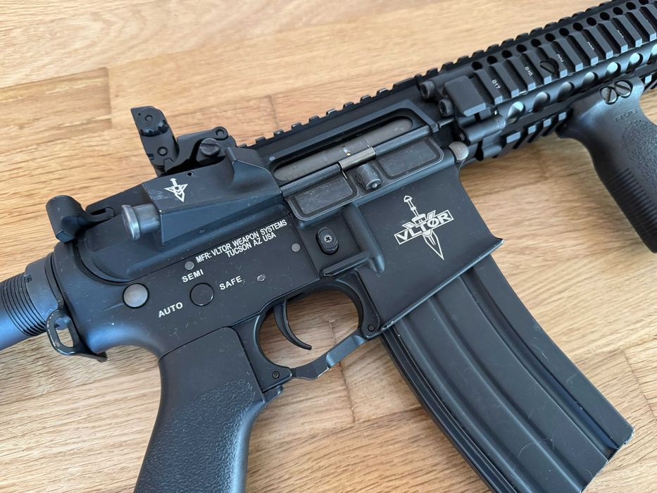 Replica airsoft G&P VLTOR MUR-1 Daniel Defense