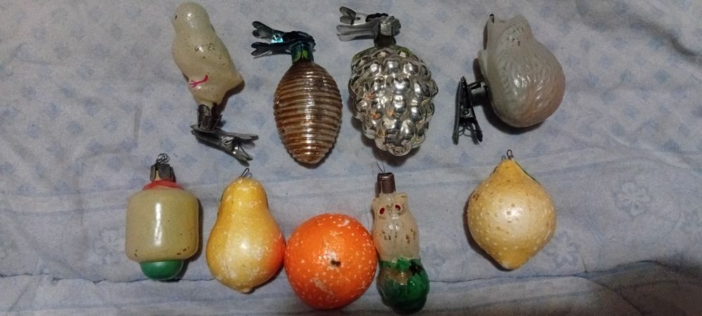 Игрушки ёлочные продаются