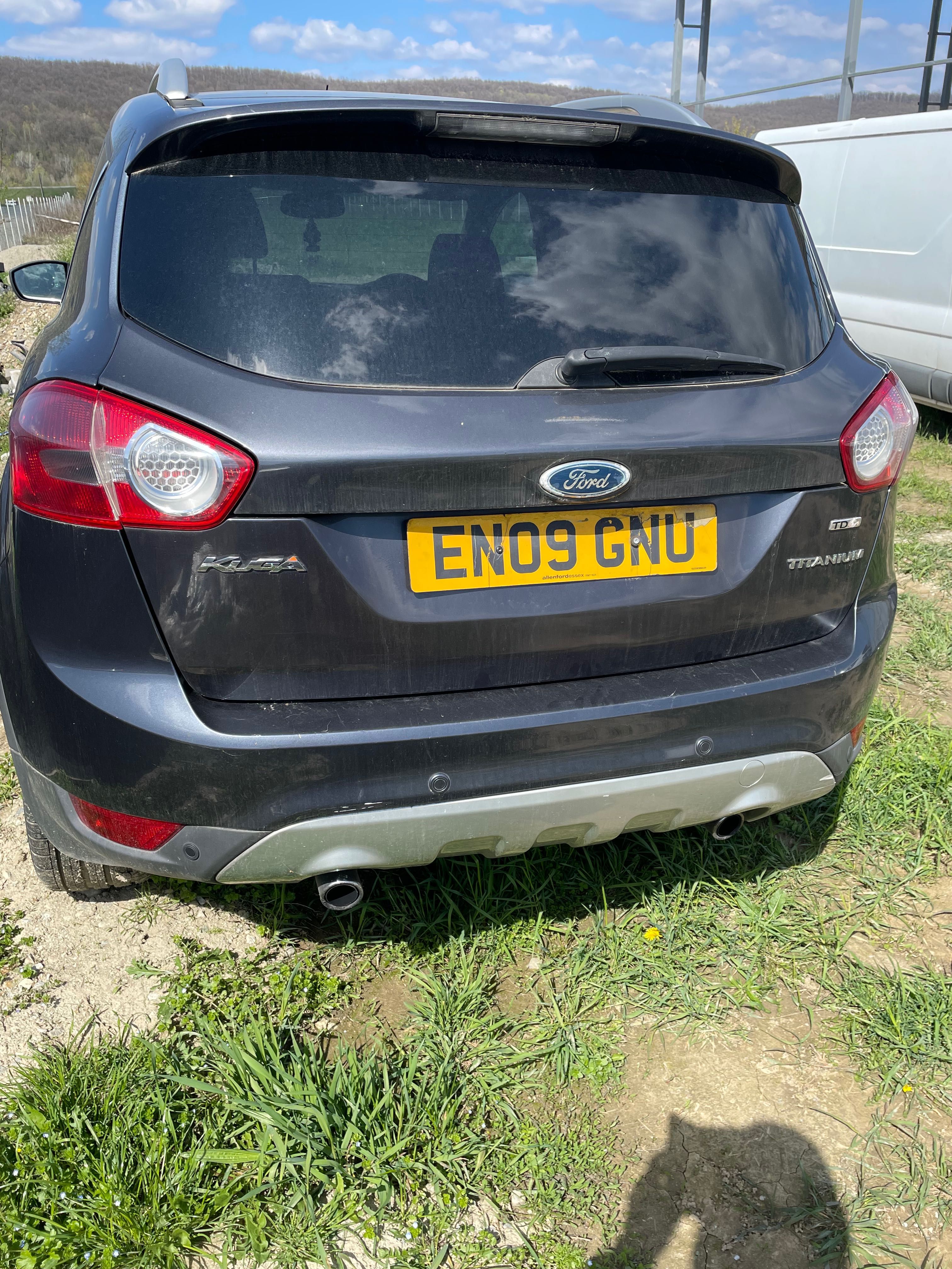 Stopuri spate Ford Kuga
