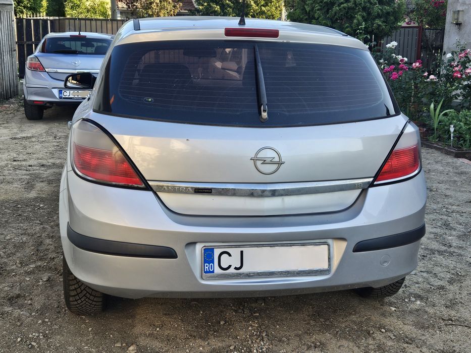 Opel astra h 1.8