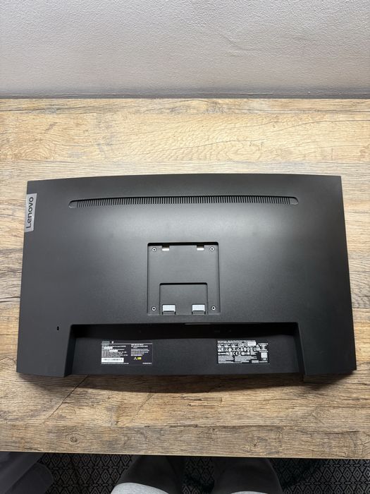 Monitor curbat gaming LED lenovo 27” 165Hz