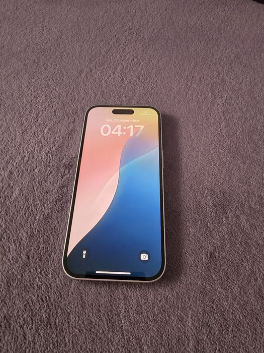 Vand/schimb iphone 16/128 impecabil