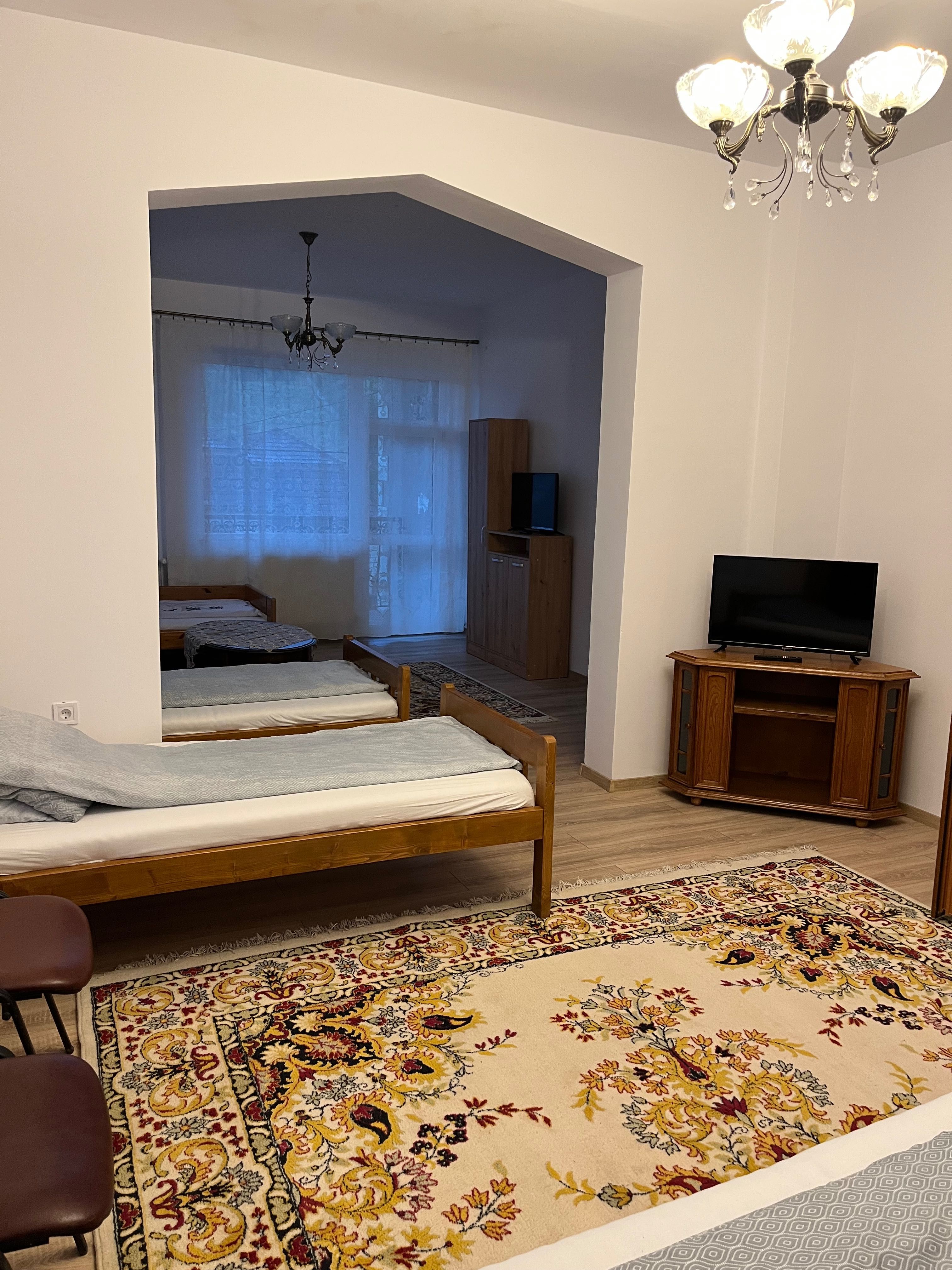 Casă de inchiriat