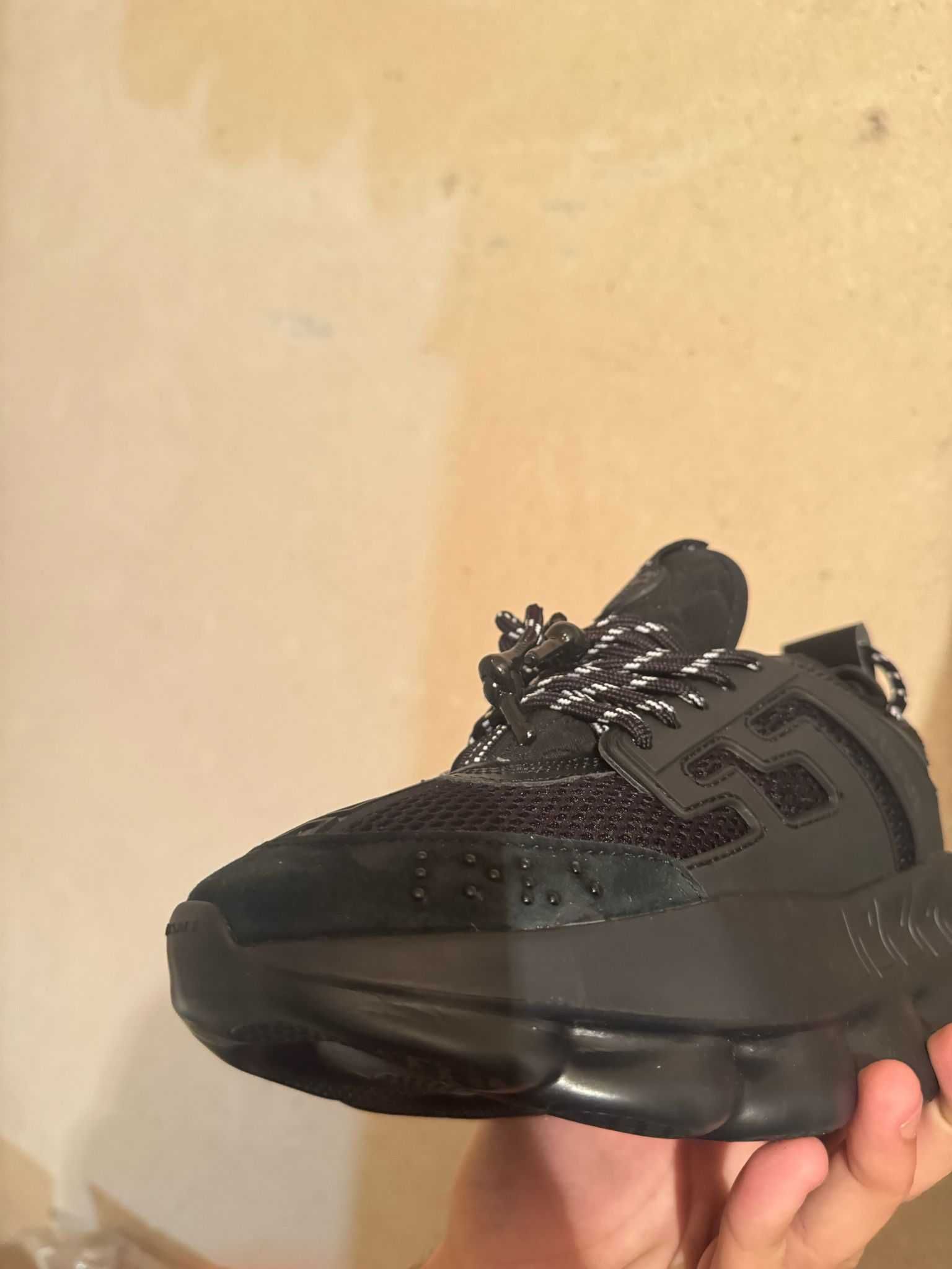 Versace Chain Reaction Lux