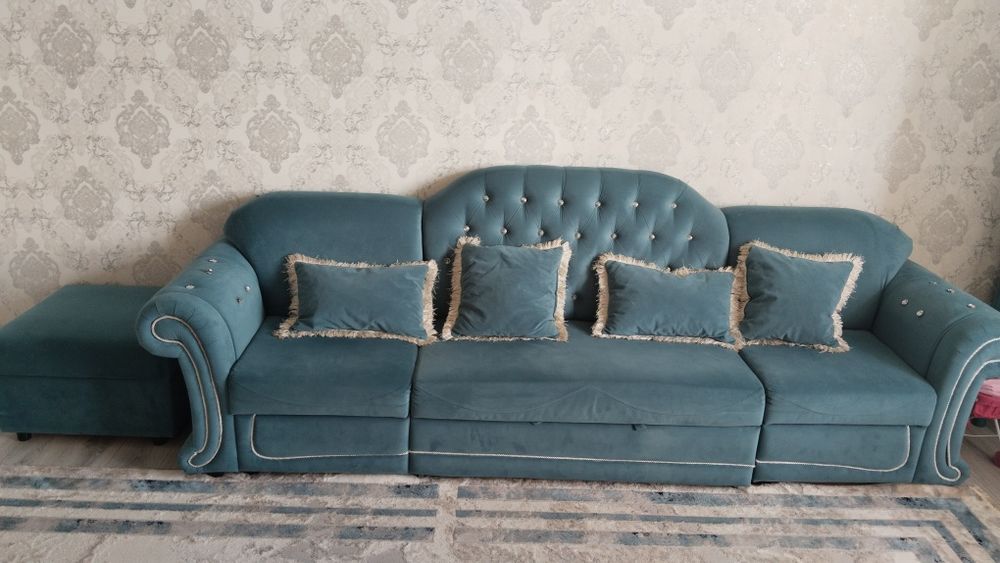 Продаю диван в хорошем состоянии