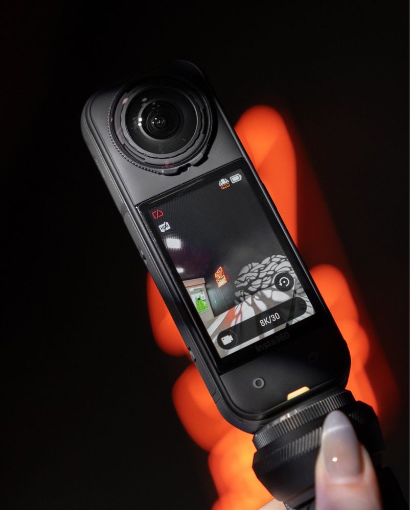 Экшн-камера Insta360 X5 | Insta360 Ace Pro 2
