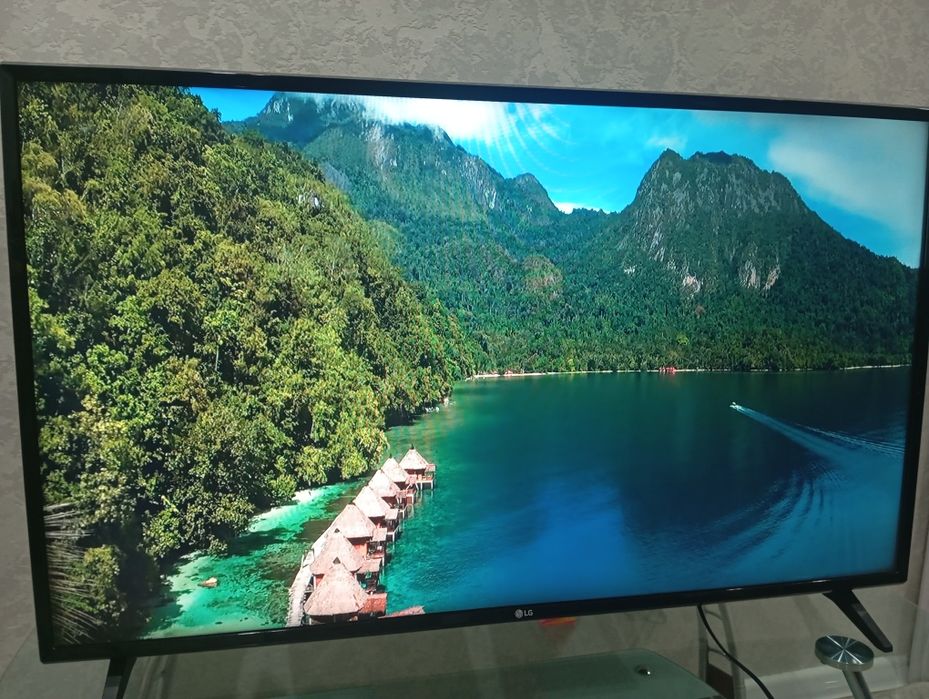 Продам смарт  ТВ