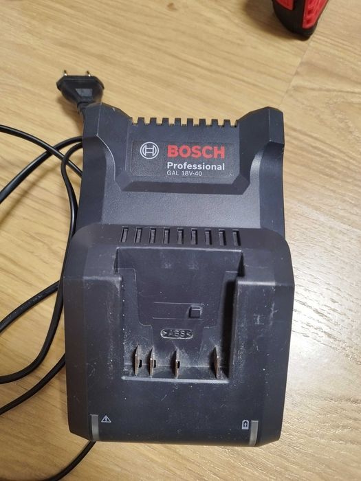 Акомулаторна бормашина