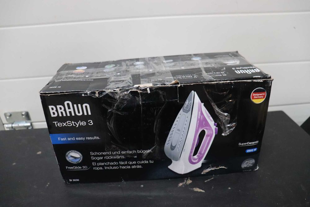 Парна ютия Braun Texstyle 3, SI 3030, FreeGlide 3D, 2300W, ПРОМОЦИЯ!