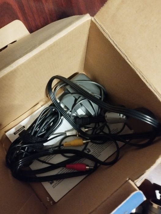 DVD camcorder și aparat foto