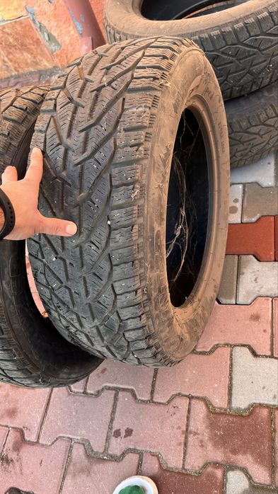 Anvelope/Cauciucuri iarna 225/60/17