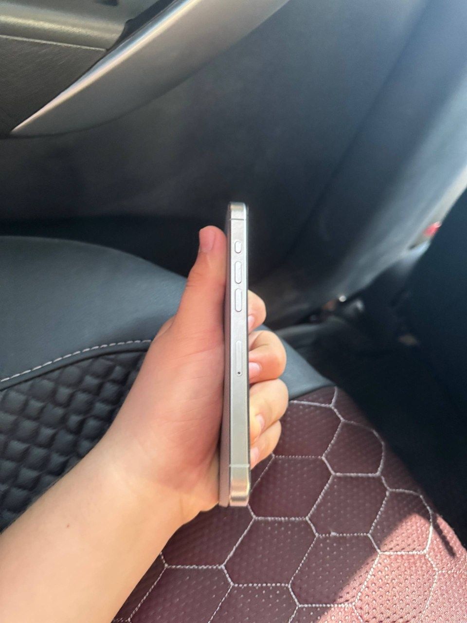 Iphone 15pro ideal