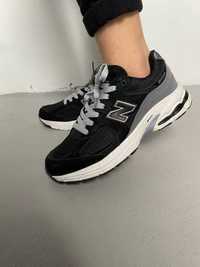 New Balance кроссовки 2002R 675