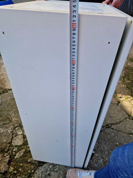 Продавам два шкафа IKEA Faktum – бели