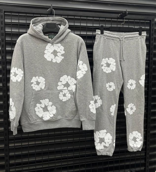 Ново! Denim Tears / Syna World / Trapstar Tracksuit Екипи Анцузи