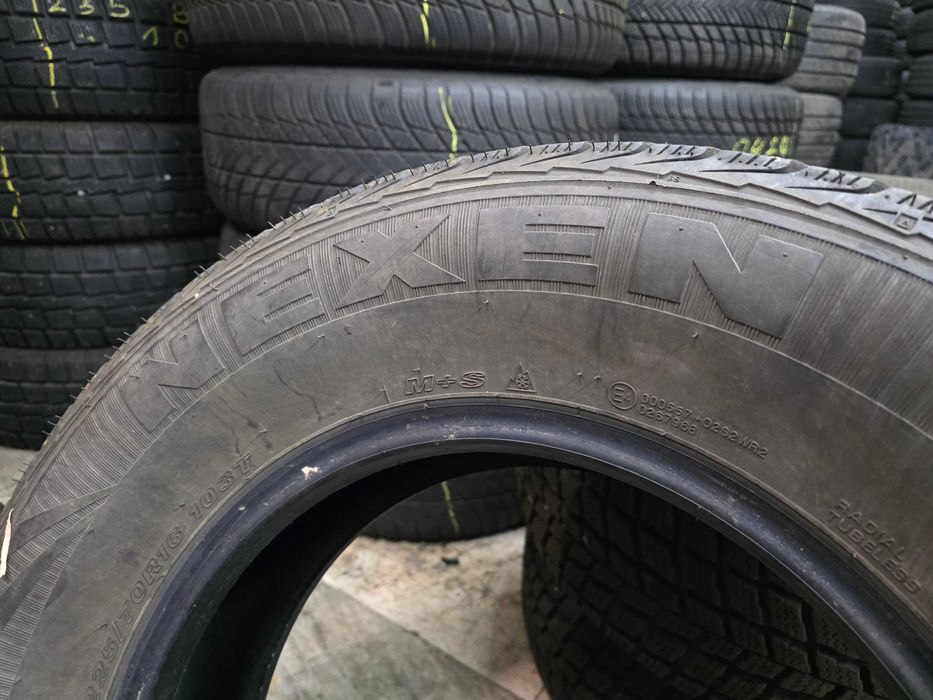 4бр Зимни гуми 225 70 16 - Nexen