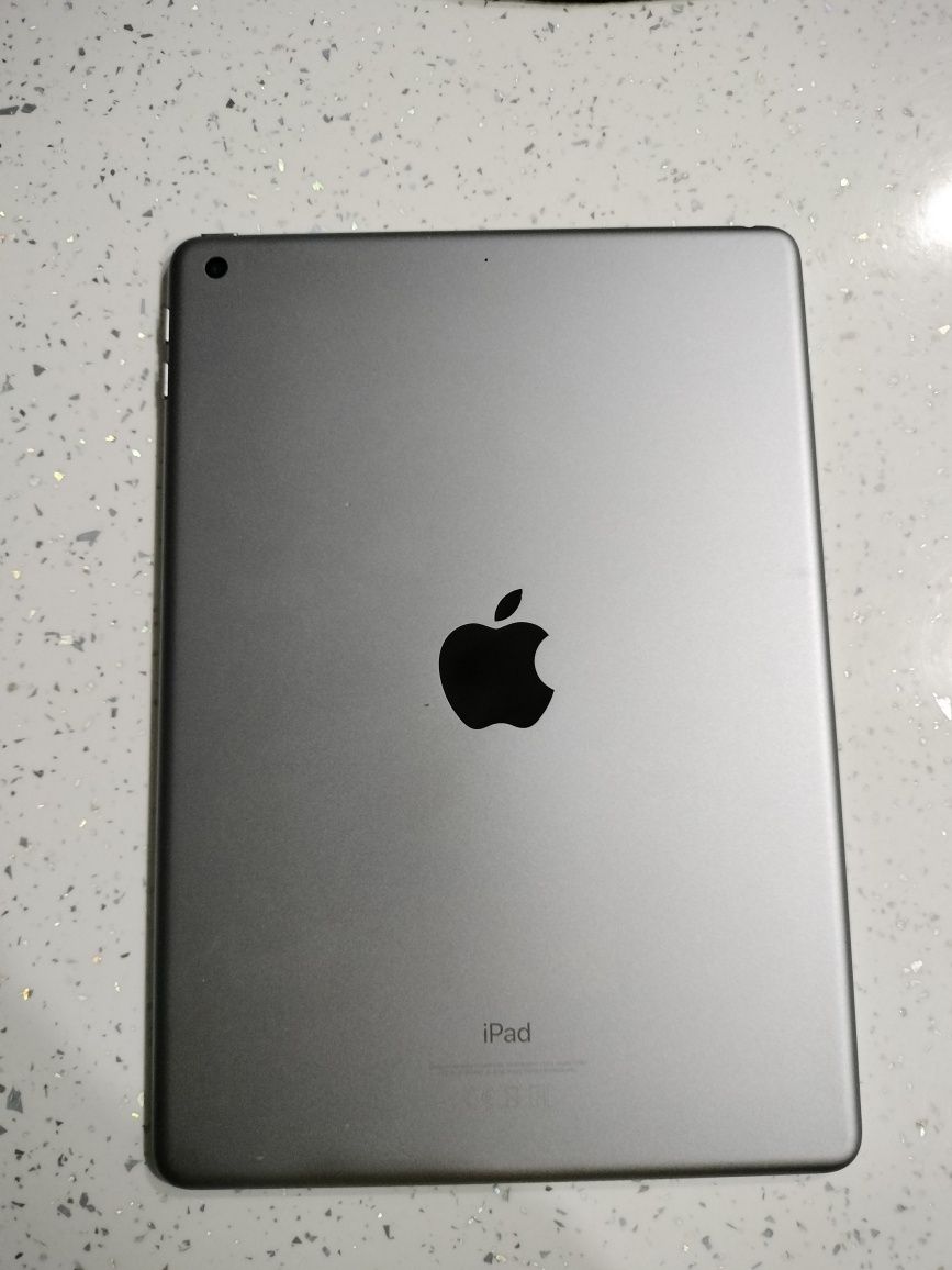 iPad generația a6a