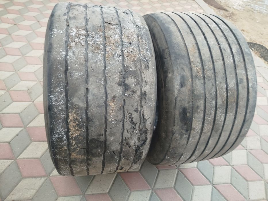 Продам  грузовые шины