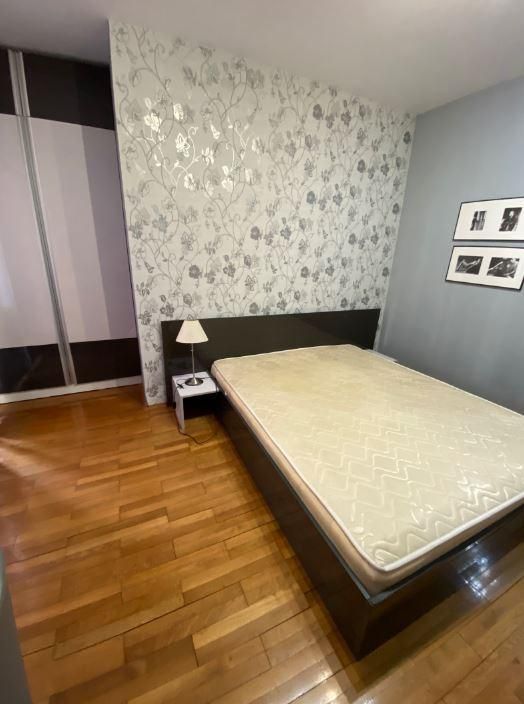 Дава се под наем Двустаен апартамент в Варна, Левски - 74 кв.м за 575 € - Снимка #3