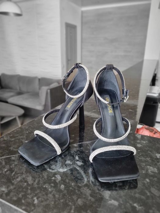 Женские босоножки в отличном состоянии