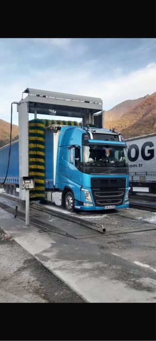Vând  cap tractor Volvo FH