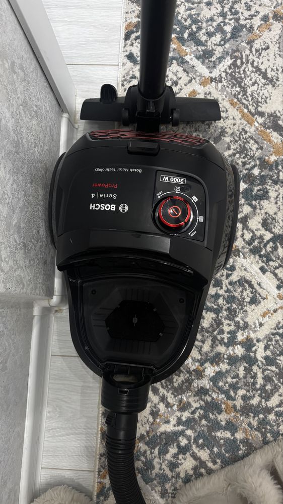 Пылесос Bosch с турбосчеткой