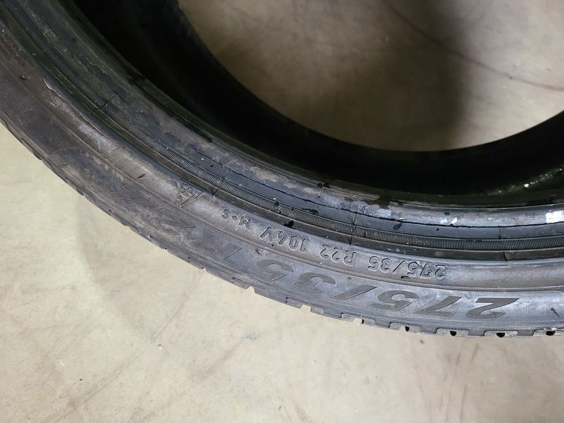 275/35/22 PIRELLI 4бр