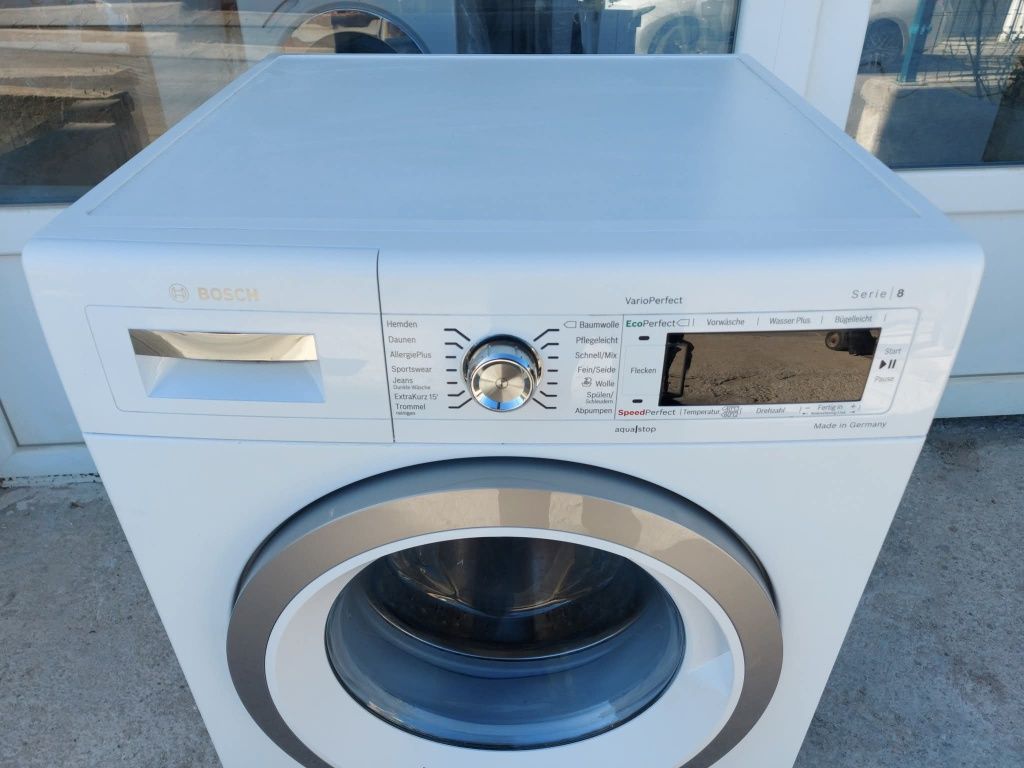 Пералня BOSCH Series 8 Exclusiv
Цена:590лв.
Капацитет на пране 9 кг.
Е