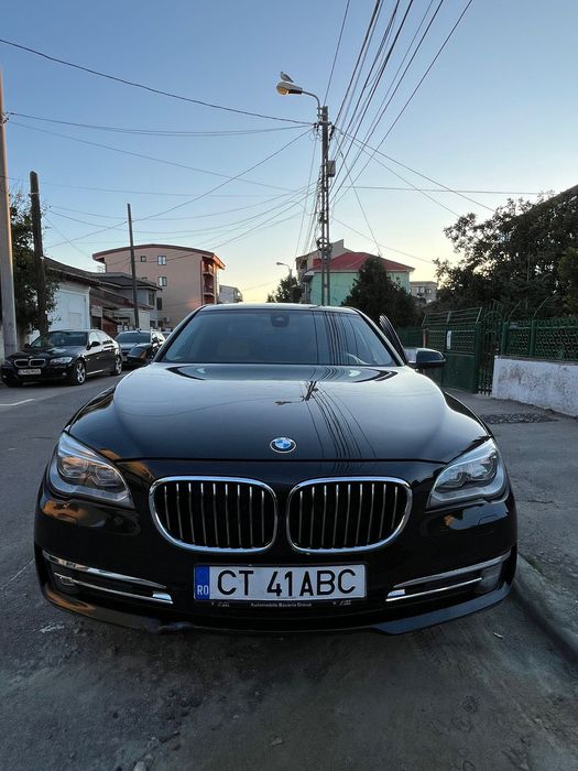 BMW seria7 3.0 313 cp