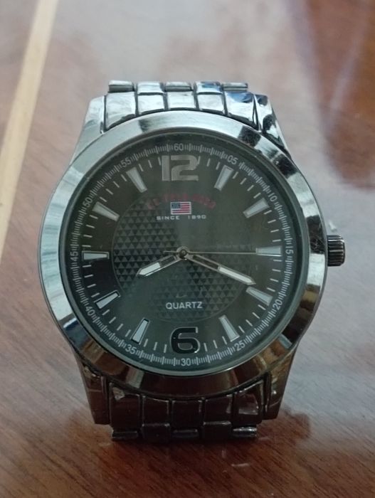 Soat, батарейкали соат. Часы. Quartz brend.