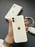 iPhone 11 б/у срочно продам