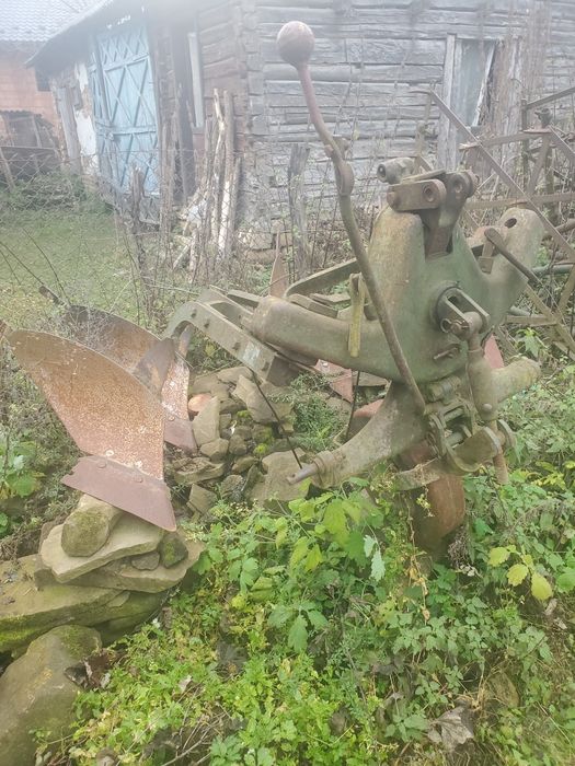 Plug și grapă de vânzare, stare bună