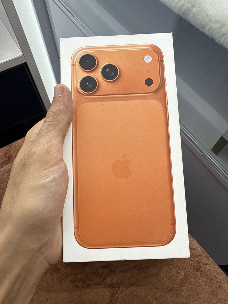 Iphone 17 promax 512gb cosmic orange