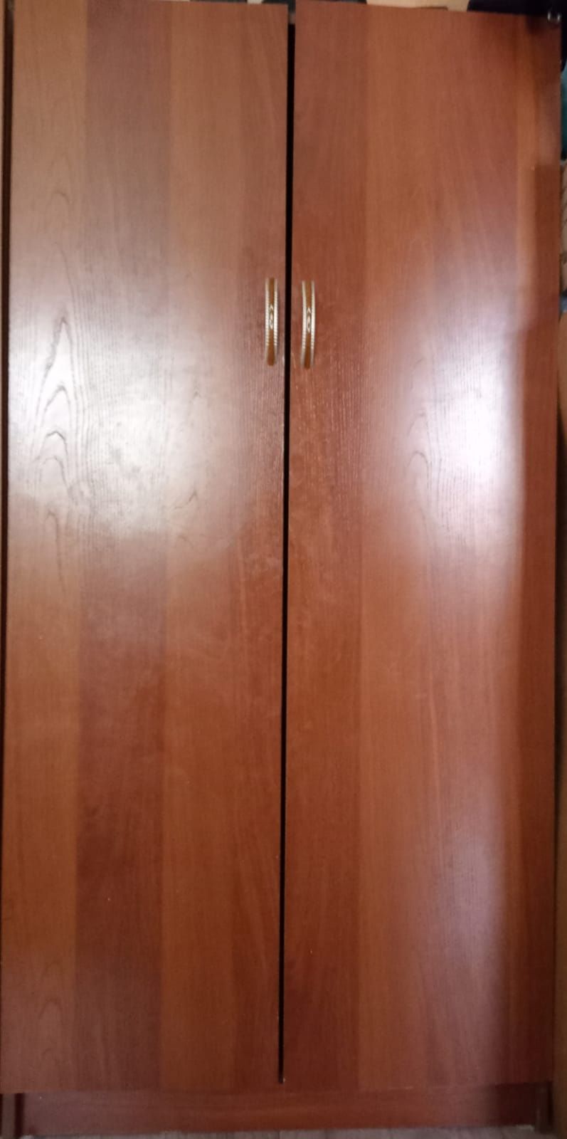 Продам шкаф в хорошем состоянии