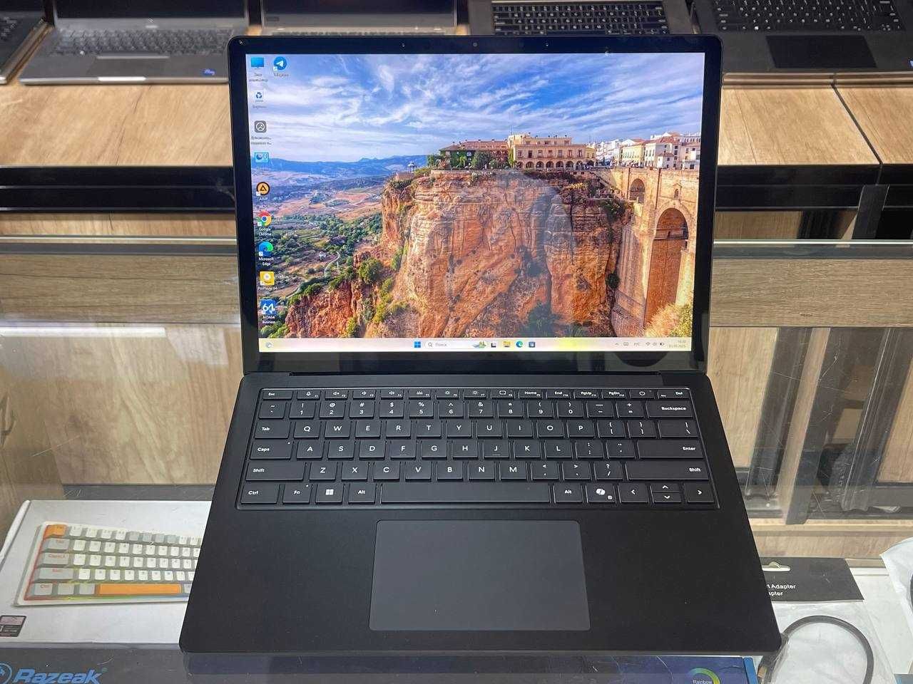 MICROSOFT SURFACE 6 Intel Ultra 5-135H 16гб, 256ssd Сенсорный