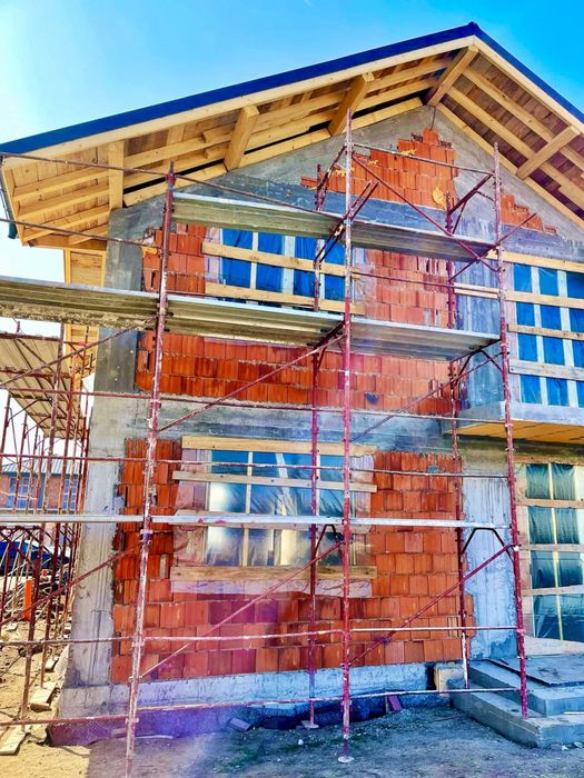 Inchiriez Schela Metalica/mobila/Ingusta