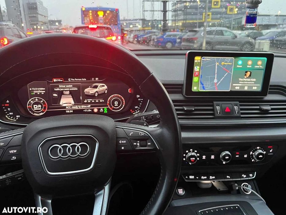 Audi Q5 2.0 TDI Quattro / LED Matrix / Pilot adaptiv / Virtual Cockpit