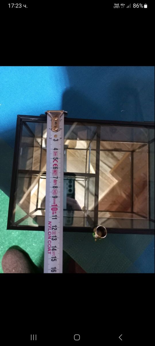 Метална огледална кутия
Метална със 3 отделения изцяло огледална